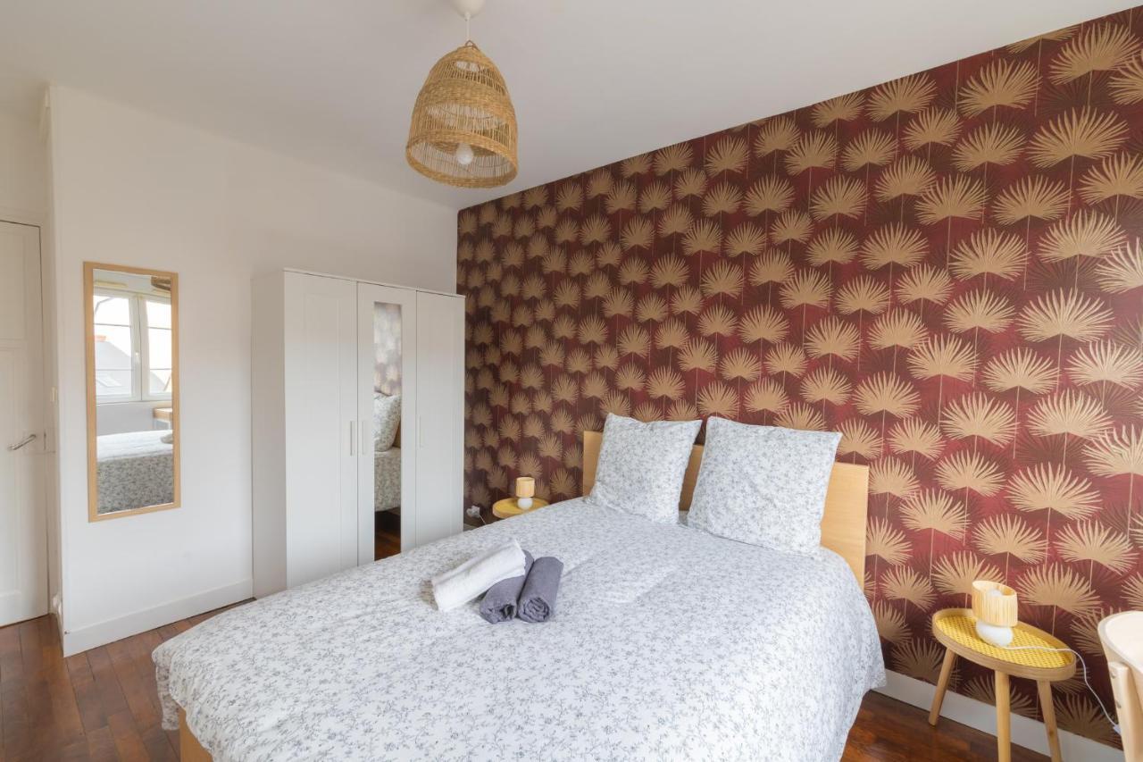 Appartement Cosy Avec Garage Prive เลอม็องส์ ภายนอก รูปภาพ