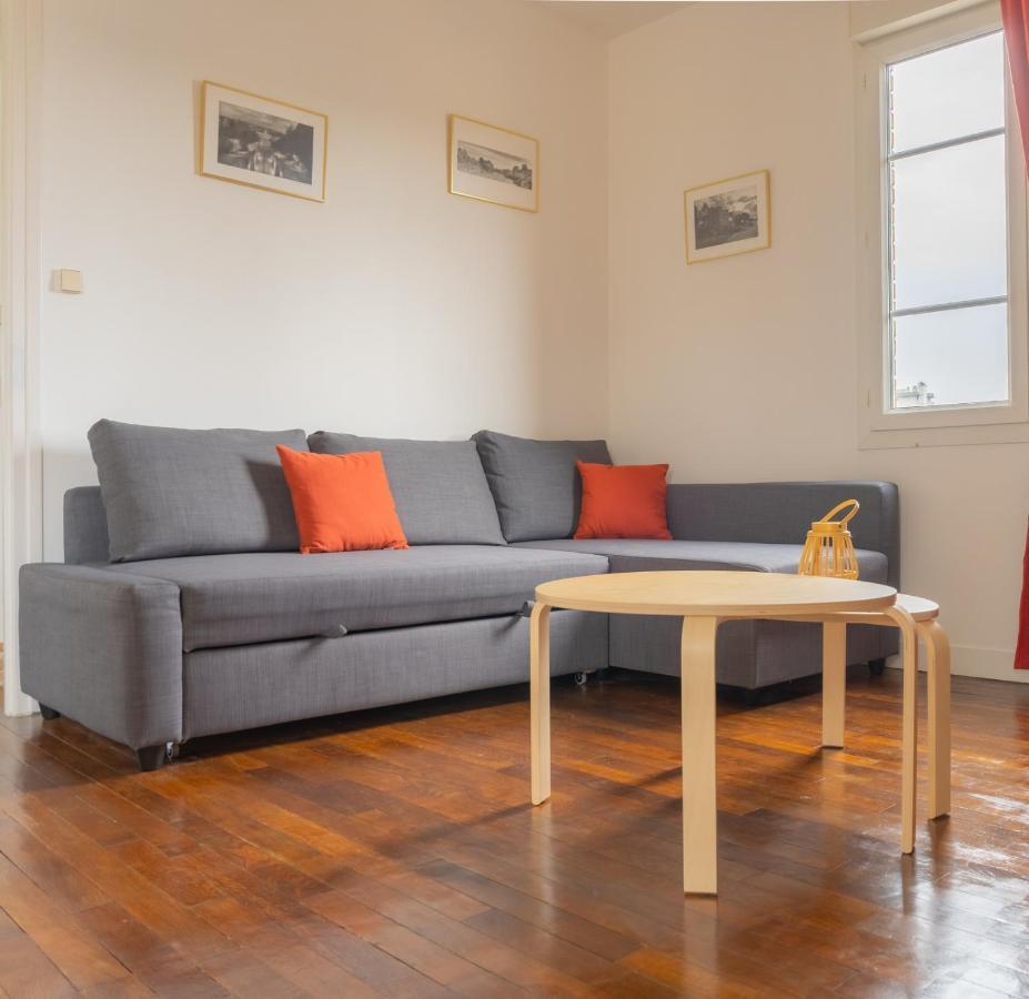 Appartement Cosy Avec Garage Prive เลอม็องส์ ภายนอก รูปภาพ
